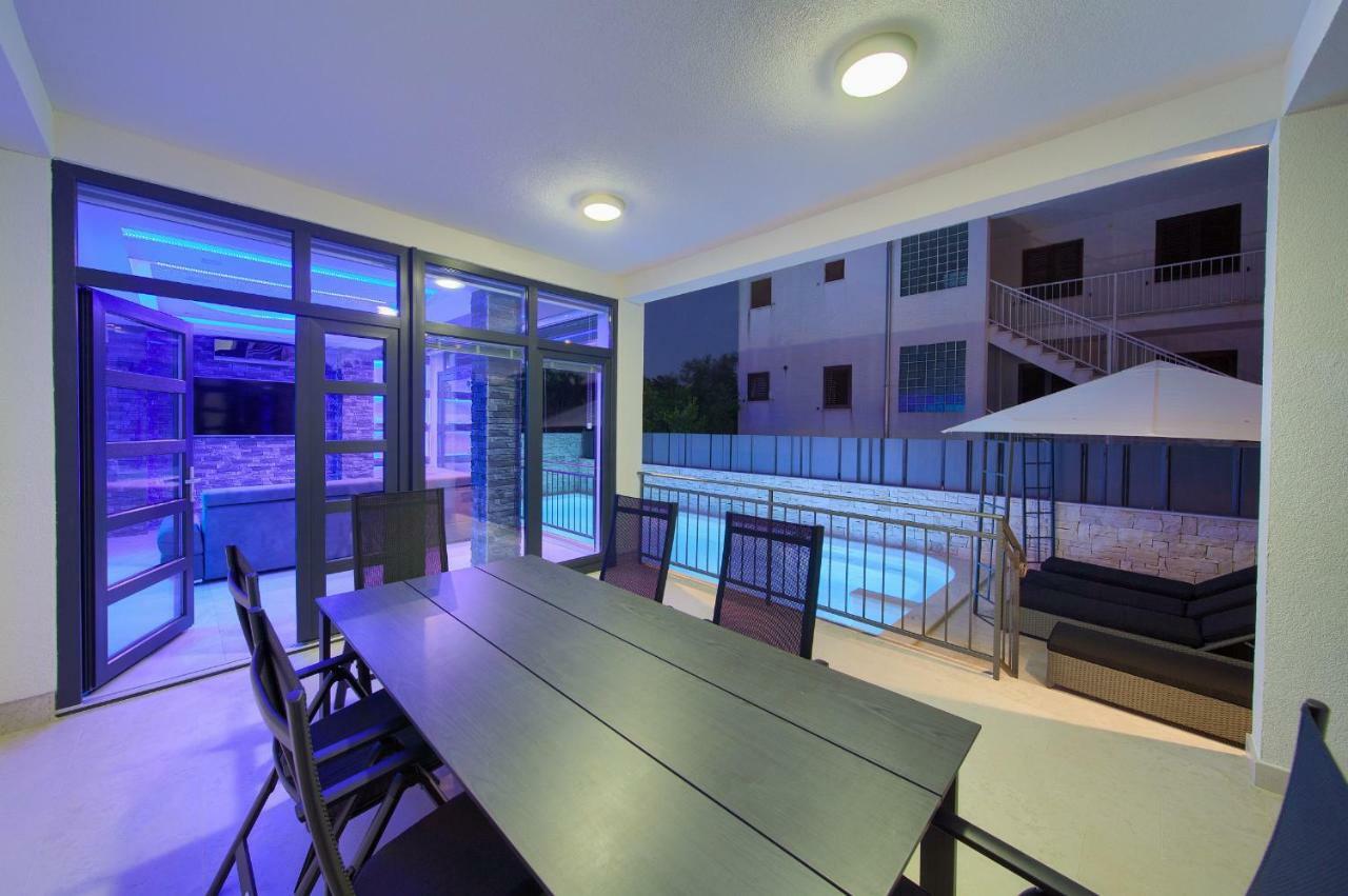 Luxury Vall Apartment Veglia Exterior foto